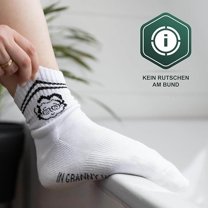 Getragene Granny’s Weed Socken mit Info „kein Rutschen“